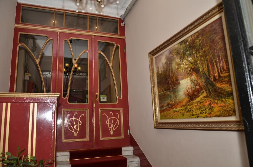 Omer Hayyam Suites Истанбул Екстериор снимка