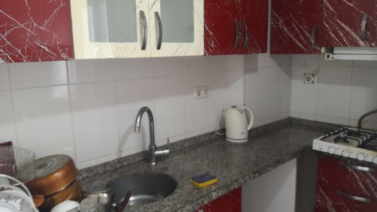 Omer Hayyam Suites Истанбул Екстериор снимка